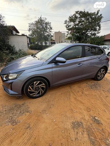 מודעת רכב יונדאי i20