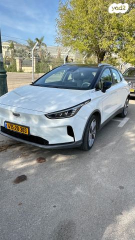 מודעת רכב ג׳ילי Geometry C