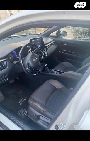 טויוטה C-HR