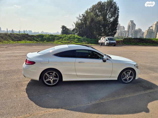 מודעת רכב מרצדס-בנץ C-class