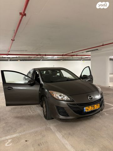 מאזדה 3