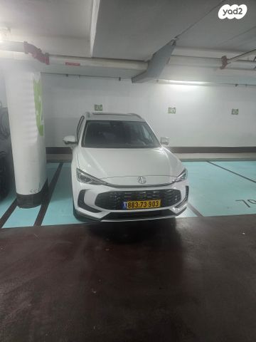 מודעת רכב אם ג'י ZS