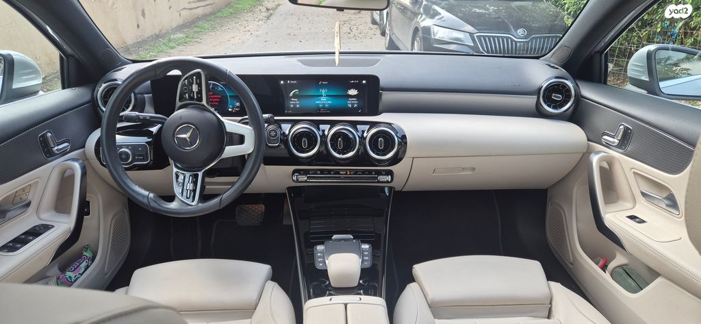 מודעת רכב מרצדס-בנץ A-class