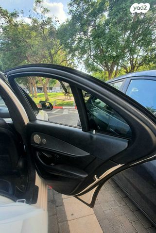 מרצדס-בנץ E-class