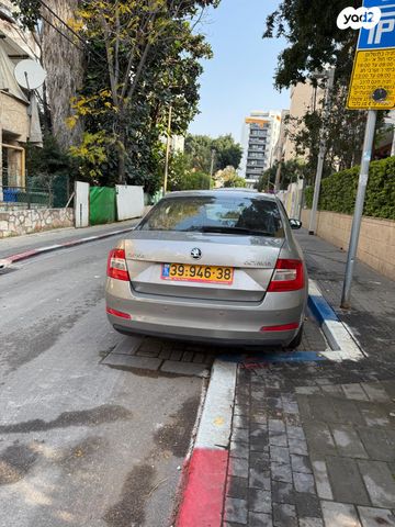 סקודה אוקטביה 