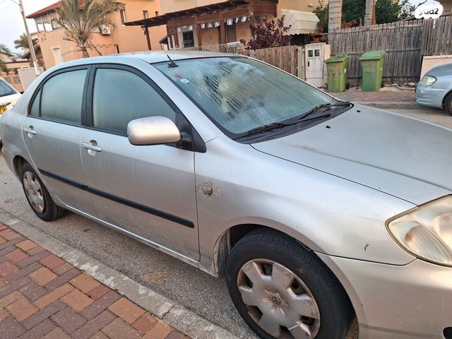 מודעת רכב טויוטה קורולה