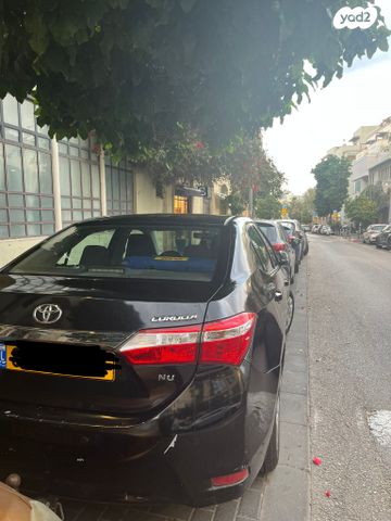 טויוטה קורולה