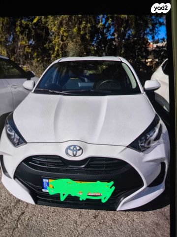 מודעת רכב טויוטה יאריס