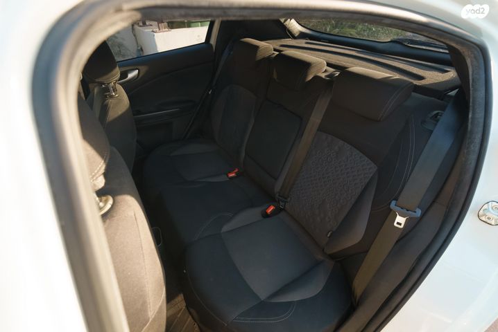 אלפא רומיאו ג'ולייטה