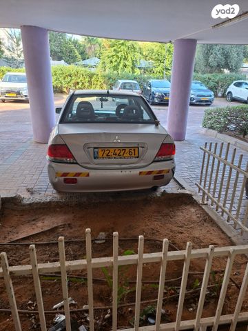 מיצובישי לנסר