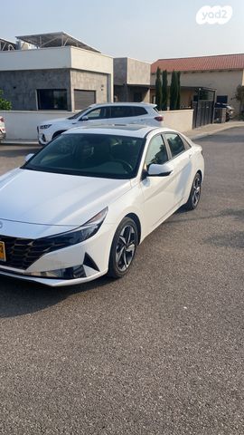 יונדאי אלנטרה