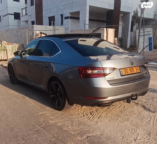 מודעת רכב סקודה סופרב