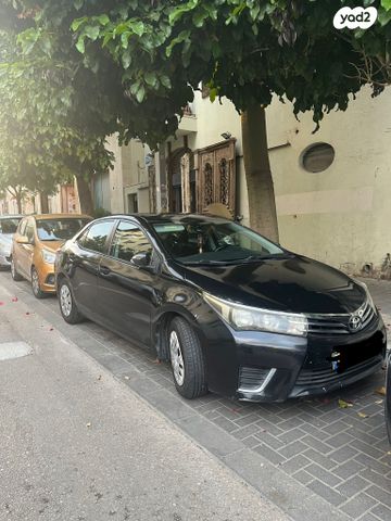 טויוטה קורולה