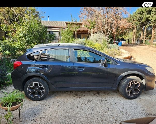 מודעת רכב סובארו XV