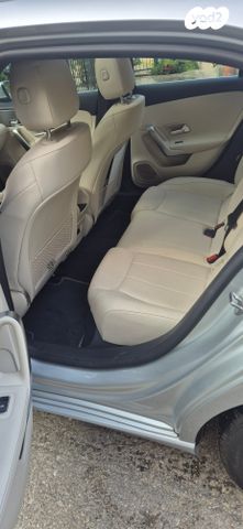 מרצדס-בנץ A-class