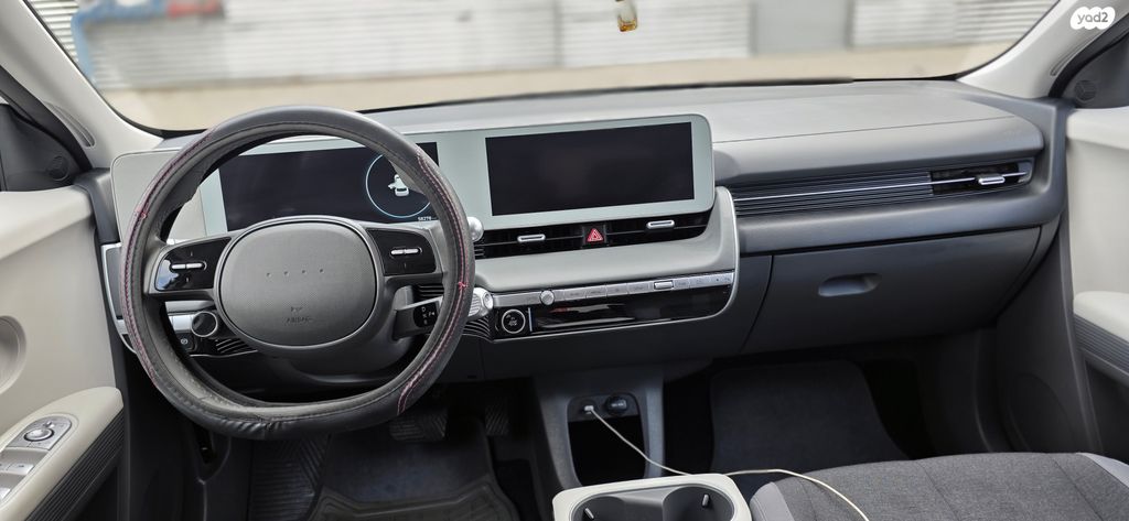 יונדאי איוניק 5