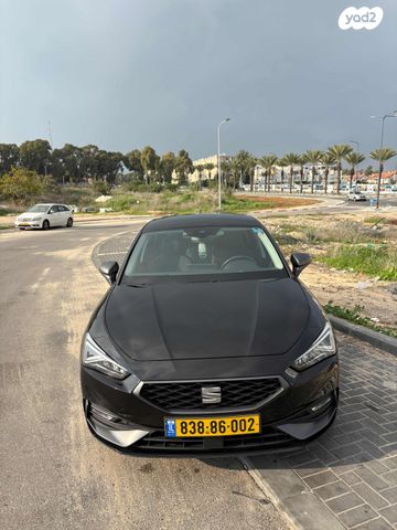 מודעת רכב סיאט לאון