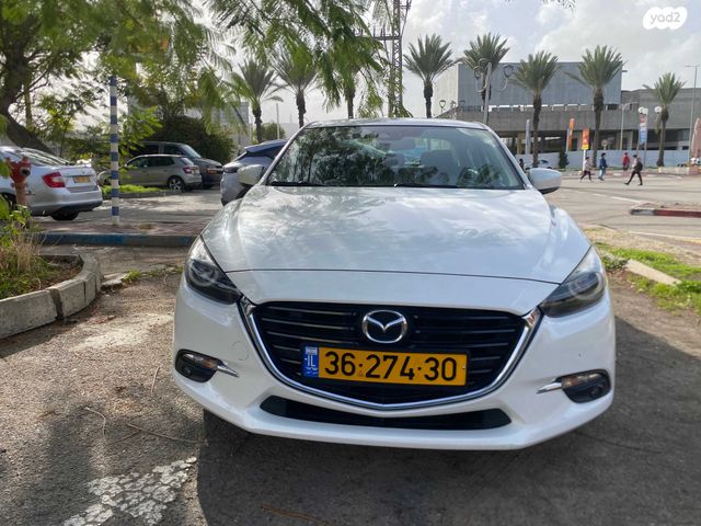 מאזדה 3