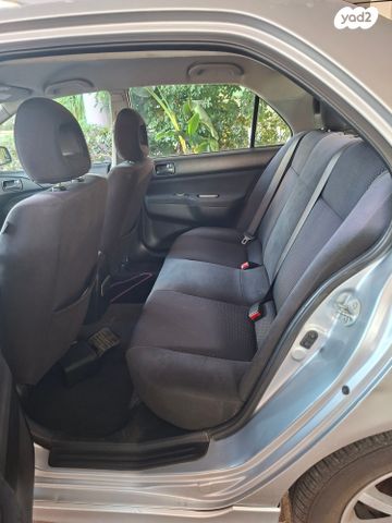 מיצובישי לנסר