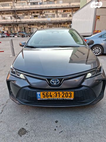 טויוטה קורולה