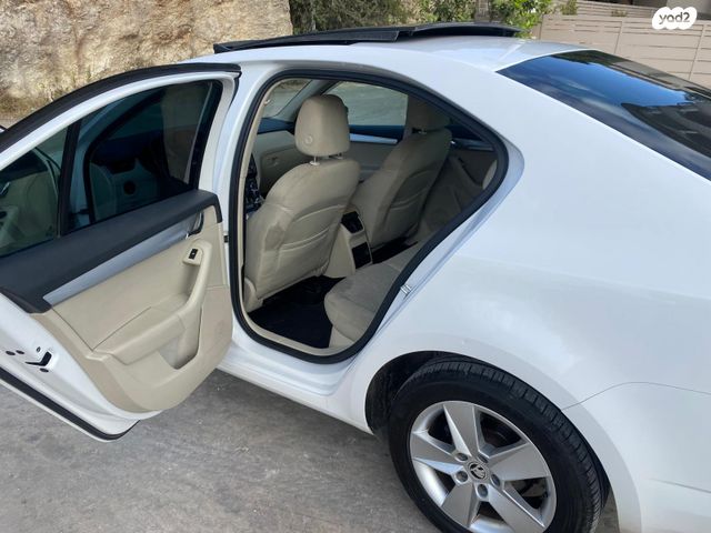 סקודה אוקטביה 