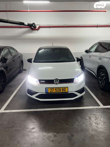 פולקסווגן פולו 