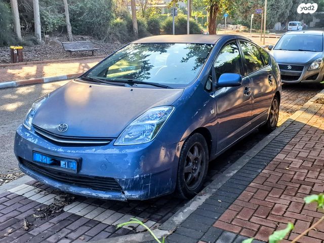 מודעת רכב טויוטה פריוס