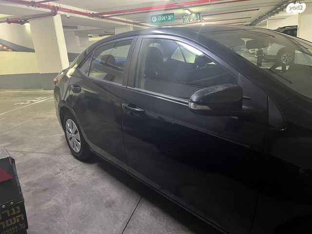 מודעת רכב טויוטה קורולה