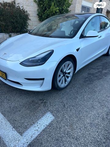 טסלה מודל 3