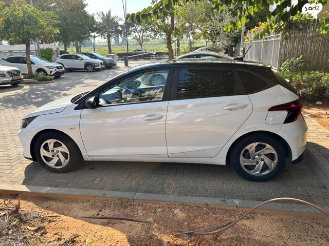 מודעת רכב יונדאי i20