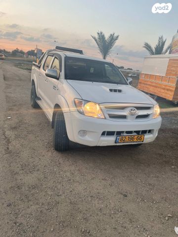 טויוטה היילקס ויגו