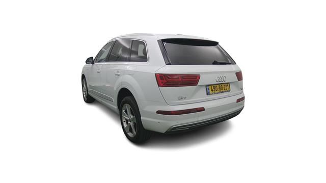אאודי Q7