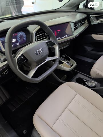 אאודי Q4 e-tron