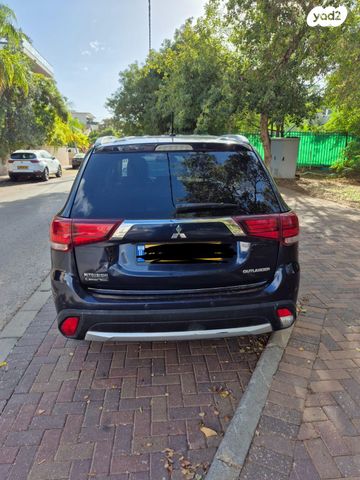 מיצובישי אאוטלנדר