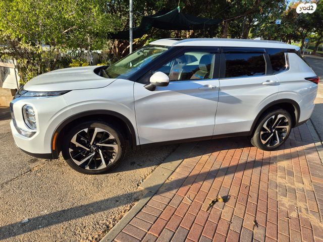 מודעת רכב מיצובישי אאוטלנדר