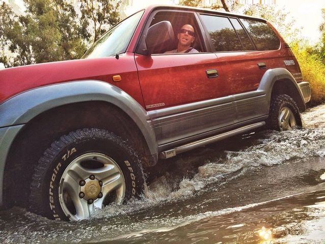 מודעת רכב טויוטה לנד קרוזר