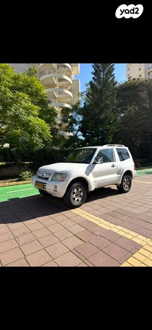 מיצובישי פג'רו