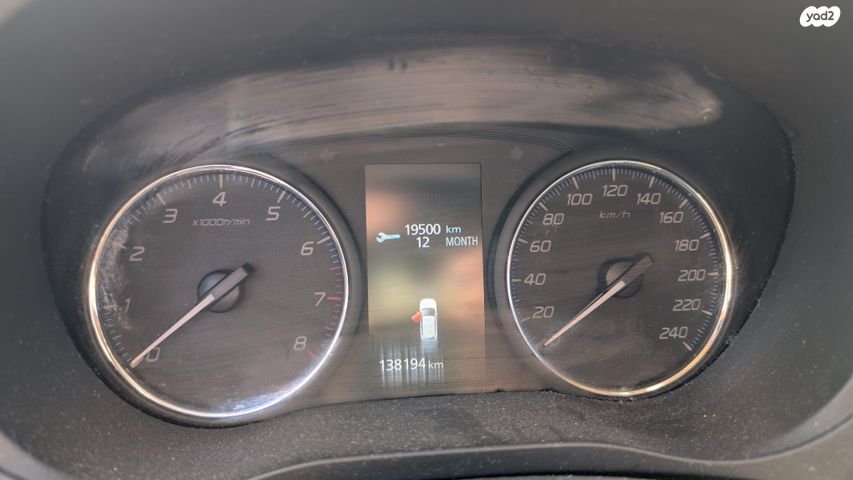 מיצובישי אאוטלנדר