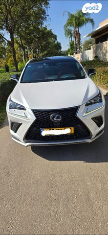 מודעת רכב לקסוס NX