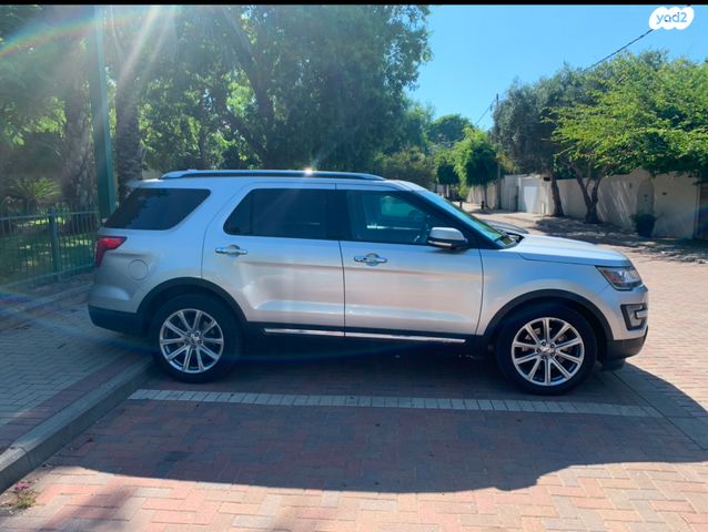 מודעת רכב פורד אקספלורר