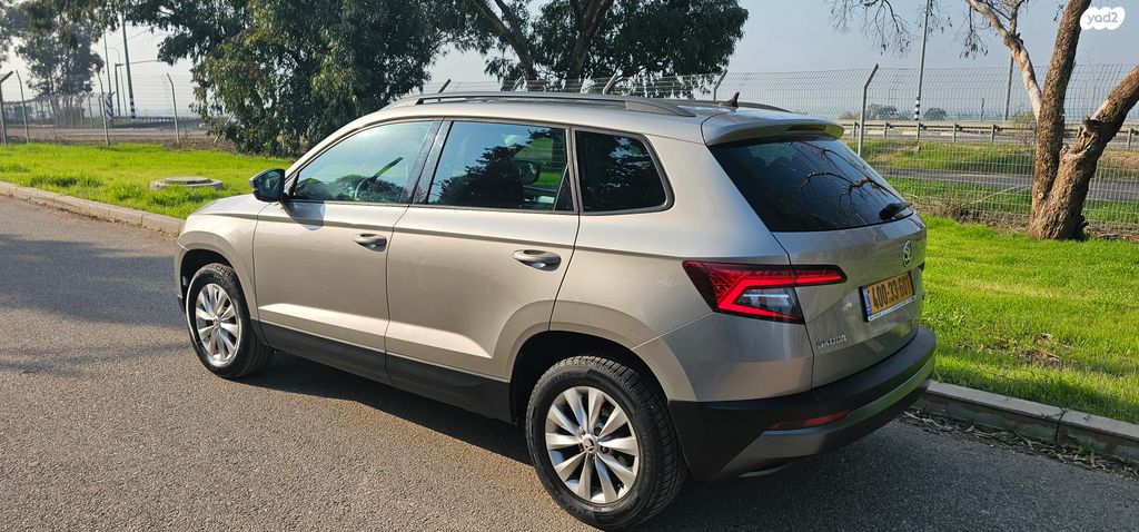 מודעת רכב סקודה קארוק