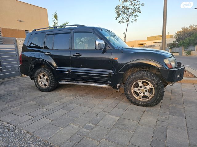 מיצובישי פג'רו