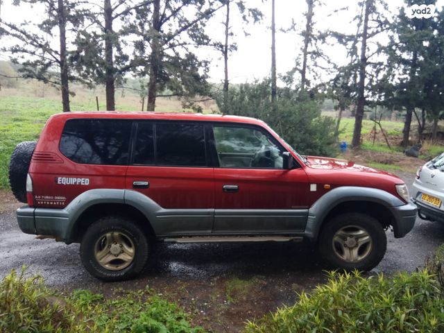 טויוטה לנד קרוזר
