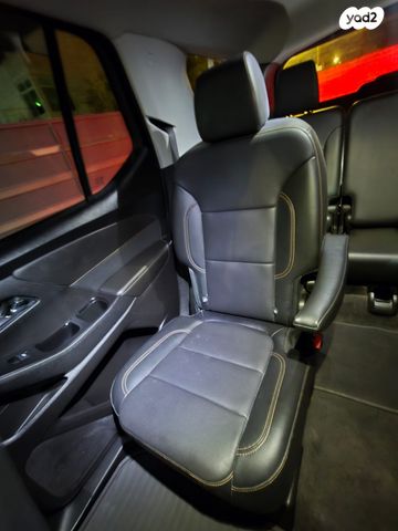 שברולט טראוורס