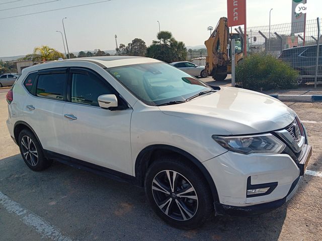 ניסאן אקס טרייל