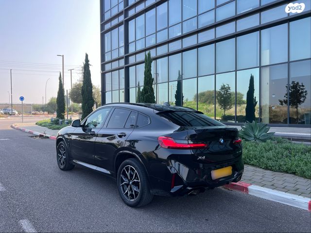 ב מ וו X4