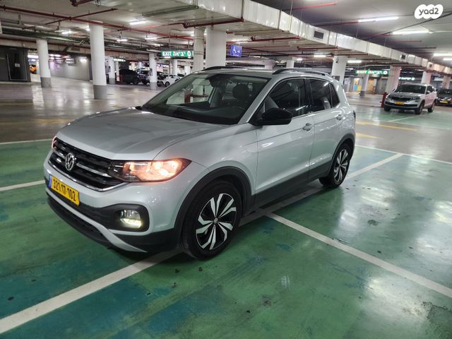 מודעת רכב פולקסווגן T-קרוס