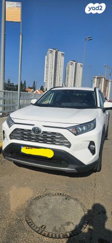 טויוטה RAV4