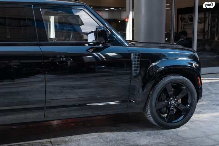 לנד רובר דיפנדר