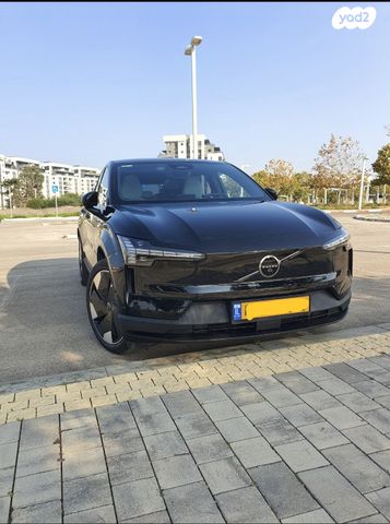 מודעת רכב וולוו EX30